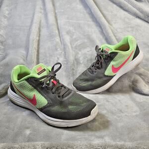 Nike Revolution 3 Mens 9 Gray Green Pink Running Shoes 819303-300